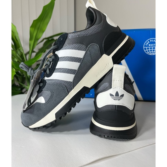 NEW ADIDAS* “ZX 700 HD” - Picture 3 of 16